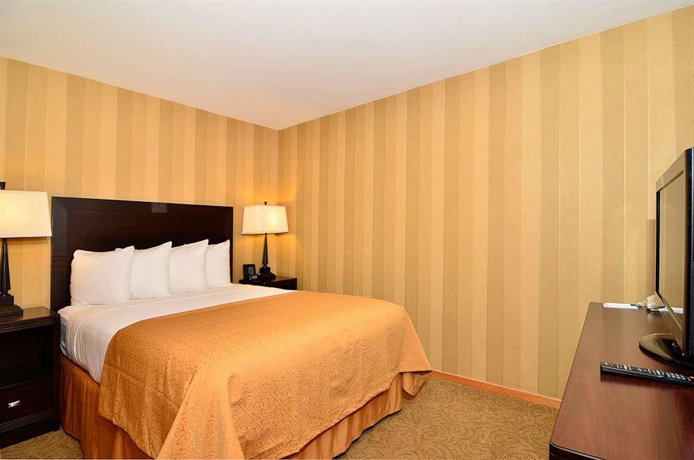 Quality Inn & Suites Seattle Center Экстерьер фото