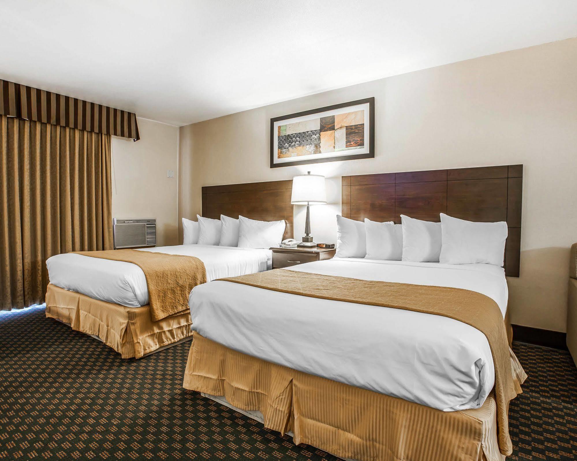 Quality Inn & Suites Seattle Center Экстерьер фото