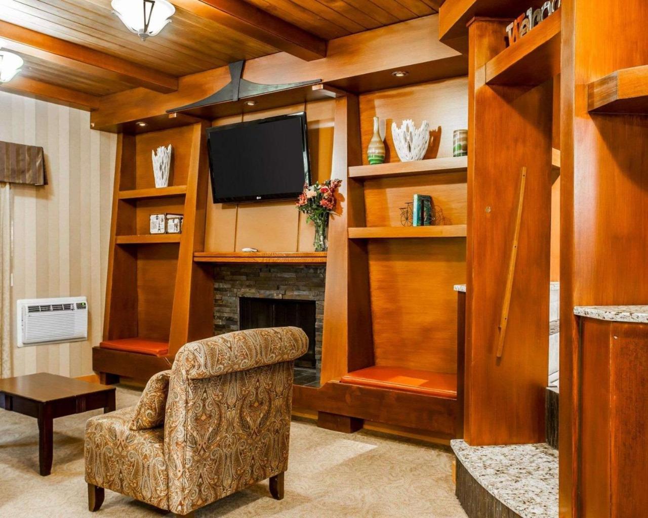 Quality Inn & Suites Seattle Center Экстерьер фото