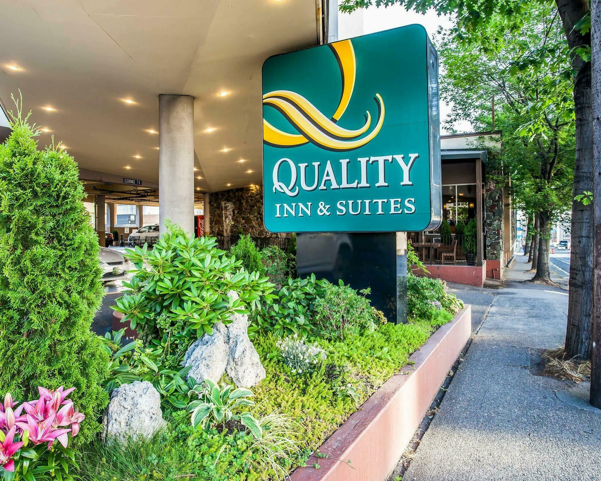 Quality Inn & Suites Seattle Center Экстерьер фото